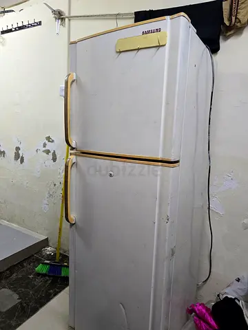 Used Samsung Double Door Refrigerator - Needs Cleaning, Fully Functional