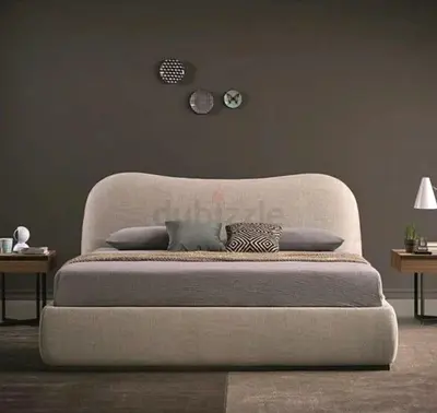 Premium quality King size Luxury Bedframe, Hydraulic Storage Can be Installed