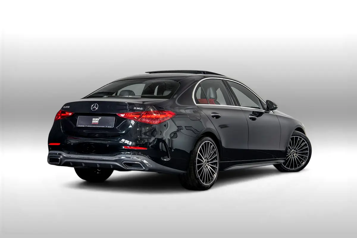 Mercedes-Benz C-Class 2026 — photo 1 of 17