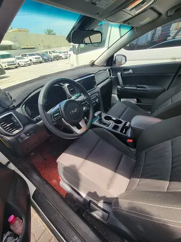 KIA SPORTAGE AWD 2.4 MID OPTION