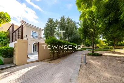 Renovated 2E | Park Backing | Immaculate