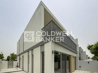 Corner | Exclusive | Great Investment