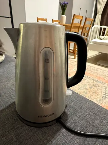 electric kettle