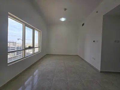 Great apartment at a great price! Spacious, brand new, balcony with a stunning view, 2 bathrooms, 2 master bedrooms, family building, central air cond