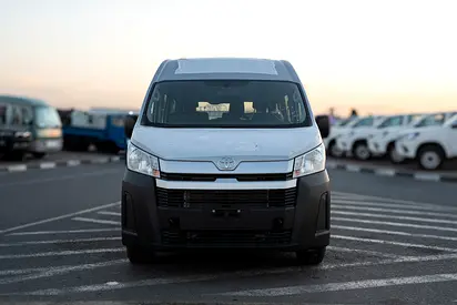 TOYOTA HIACE 3.5L PETROL 15 SEATER 2026 MODEL AUTOMATIC FOR EXPORT