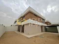 Middle villa for rent in Shoumous | 3 master bedrooms | Elegant designs | Freehold ownership.
