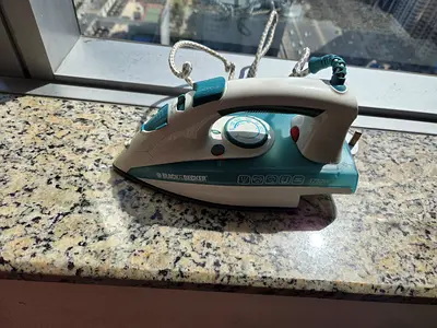 Black and Decker Steam Iron