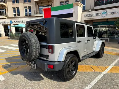 GULF SPECS 2009 JEEP WRANGLER SAHARA UNLIMITED 3.8LITRE V6 4WHEEL DRIVE