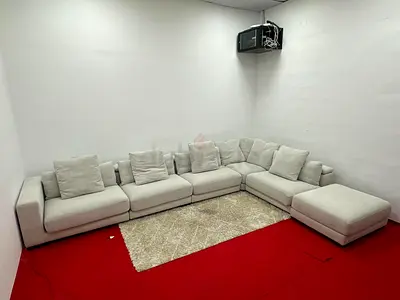 As good as new chattlesmore sofa