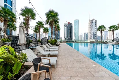Fantastic Canal View| High Floor | Fully Furnished