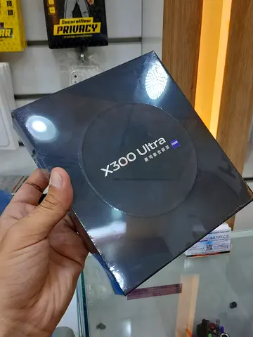 Vivo X300 Ultra 512GB/ 16GB