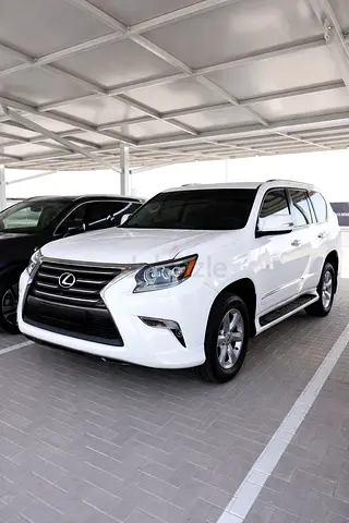 2014 LEXUS GX460 - GCC SPECS - 175,000KM CLEAN AND WELL MAINTINED 8 PASSENGER SUV