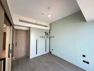 Ready to move | Golf view | Amazing unit