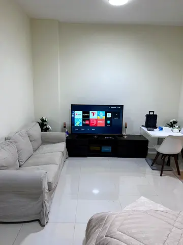 استوديو الراشدية بجوار الفالكون مطبخ منفصل