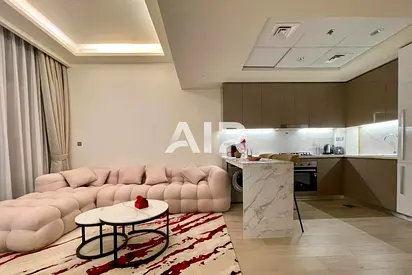 Spacious Apartment | Modern Design | lagoon