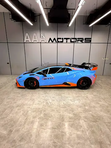 Lamborghini Huracan EVO Coupe 2022 - Pristine Condition
