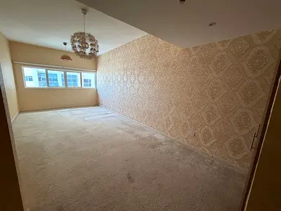 متااح الان اكبر مسااحه استديو_موقع ممتاز جدا مع خزانات ف الحائط_تشطيبات ممتازه جدا_مع صيانه مجانا ع المالك