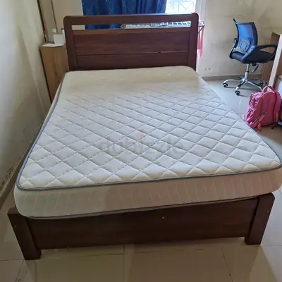 urgent sale”, “moving out”, “negotiable”