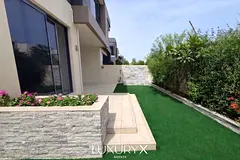 Vacant | Green Belt | Landscaped Garden