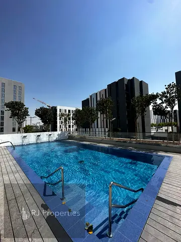 LUXURY 2bhk/Gym and pool/3wishroom BALCONY/ waderobe /Master Bed Room parking only jest 90k