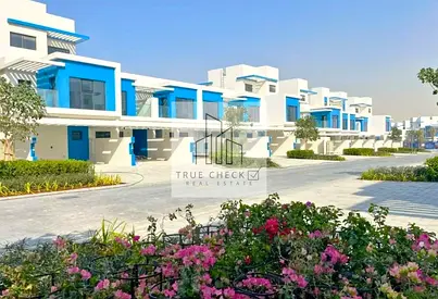 4 Bedrooms | Private Garden | Single Row | Negotiable