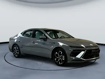 2025 Hyundai Sonata – Like New | Low Miles | Excellent Condition