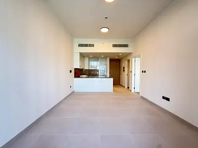 Luxury Brand New 1Bedroom With Kitchen Appliance Only 70K With Luxury Style Gym Pool Parking