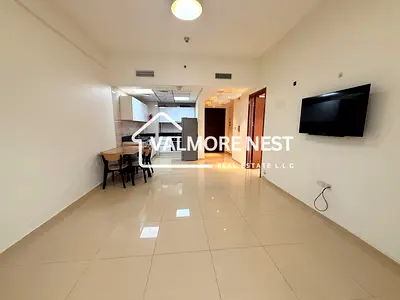 Versatile space with furnished unit I Best investment I Easy access