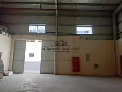 Code 3161 annual warehouse for rent in Al Raafah Umm Al Quwain located in a strategic and active are