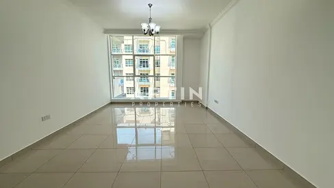 3 Bedroom Apartment | Wardrobes | Balcony | 120K | DSO