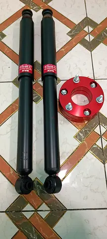 KYB REAR SHOCKS with FRONT SHOCK SPACERS