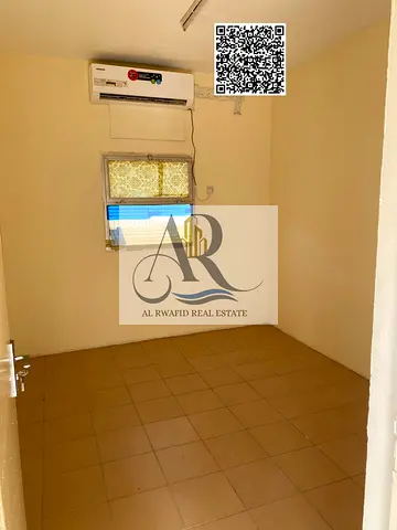 غرف سكن عمال للإيجار  مناسبة للشركات وسكن الموظفين  الموقع  يتوفر عدد من غرف سكن العمال للإيجار في منطقة الصجعة الصناعية، وه