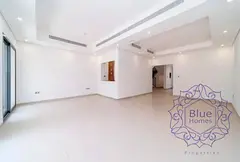 Spacious 4-bedroom villa | Maidroom | private garden | 2 parking
