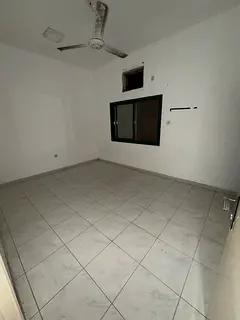 Huge levish 2bhk with balcony and close hall in lowest price