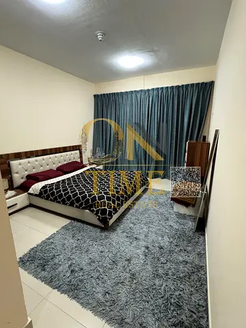 فرصة للايجار الشهري  منطقة الكورنيش عجمان  غرفتين وصالة  بلكونه  تكييف مركزي  3 حمام  مساحة واسعة مناسبة للعائلة