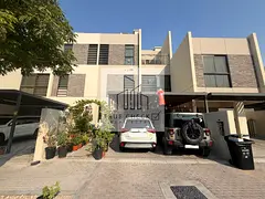 SPACIOUS 5 BEDROOMS | UNFURNISHED | VACANT ON TRANSFER