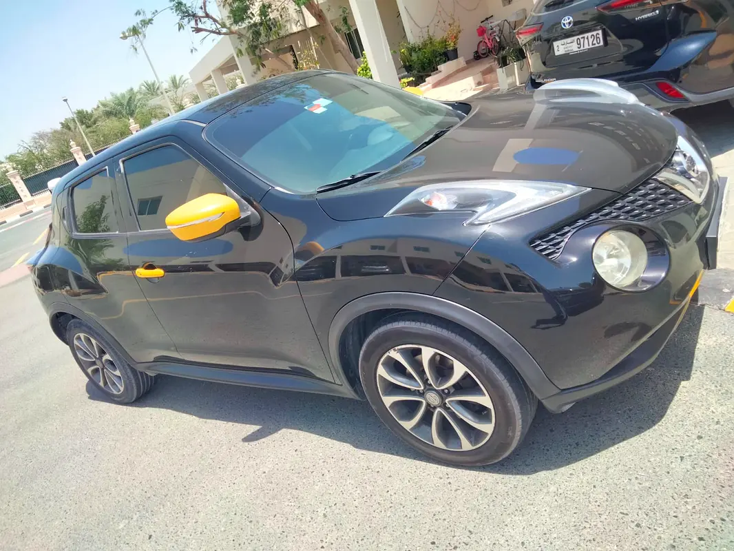 Nissan Juke 2016 — photo 1 of 5