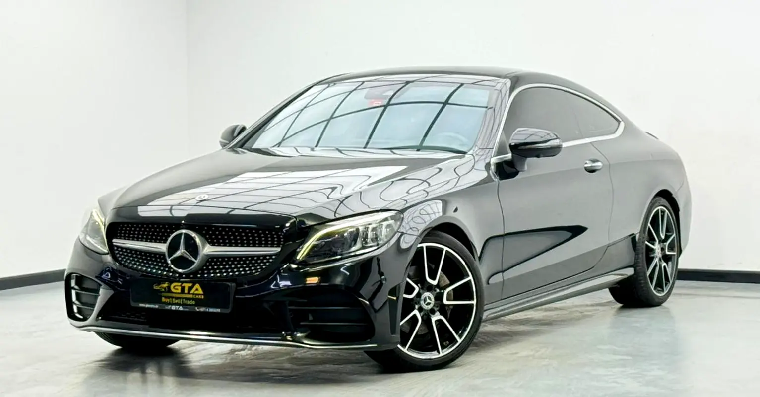 Mercedes-Benz C-Class 2022 — photo 1 of 15