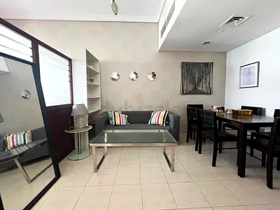 Beautiful Studio Apartment | High Floor | Near Metro