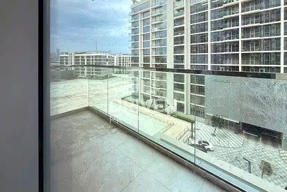 Mid Floor | Stunning Lake View | Great Amenities