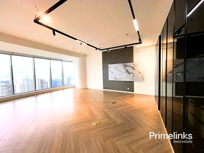 Premium Large Office | Merged Units