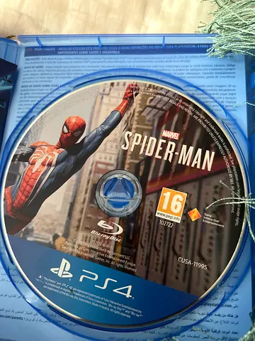 PS4 spider man cd