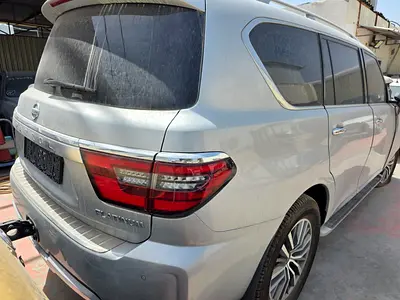 Nissan Patrol LE Platinum 2020 - GCC Specs - Excellent Condition