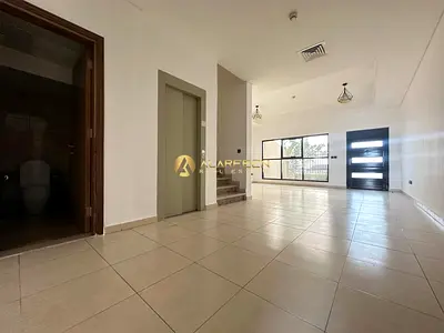 Spacious 4BR+Maid | Elevator | Executive allowed