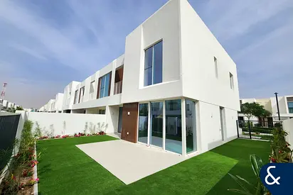 Landscaped Garden | Vacant | Easy Access