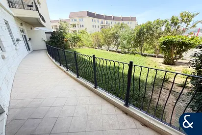 Upgraded | Large Layout | 3 Bed | Maids