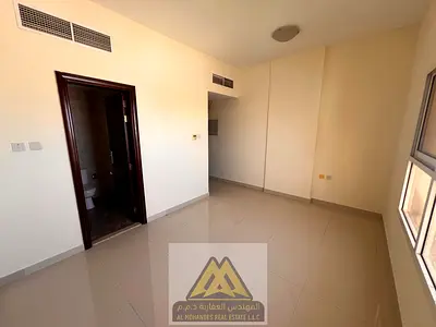 استديو مطبخ شبة منفصل تكييف مركزي مساحات واسعه وموقع مميز