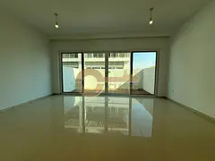 Spacious 3BR | Closed Kitchen | Ready to Move In