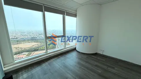 Unfurnished | Ready to move-in | High floor unit