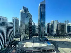 High Floor | Bright Unit | Vacant Now